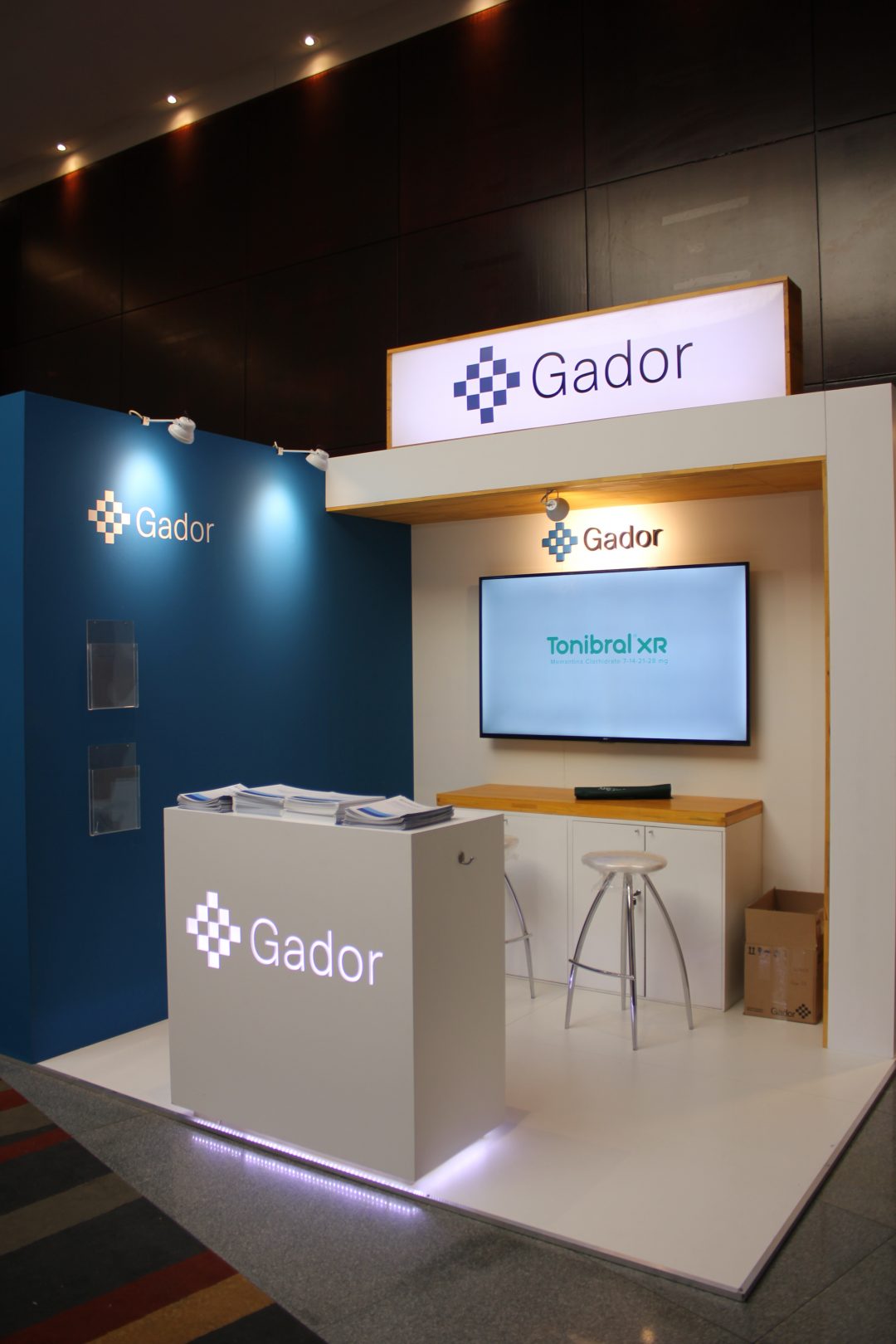 STAND GADOR  –  SAGG